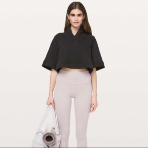 Lululemon know your angels cropped fleece poncho